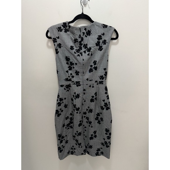 Ann Taylor Grey Black Floral Sheath Dress Size 4 - Picture 5 of 9